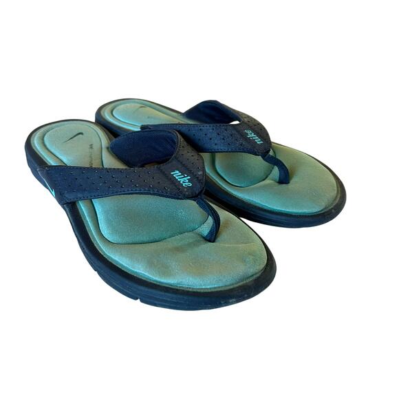 Nike Womens Sz 8 Blue Cushioned Comfort Footbed Foam Thong Flip Flops Sandals - Picture 1 of 5
